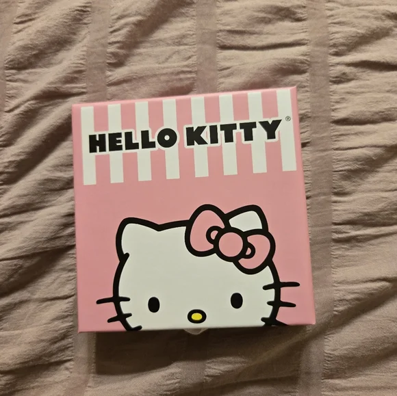 NWOT Hello Kitty Belly Ring - Picture 3 of 3